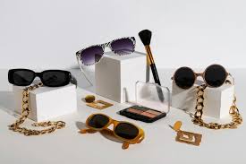 Accessories & Sunglasses