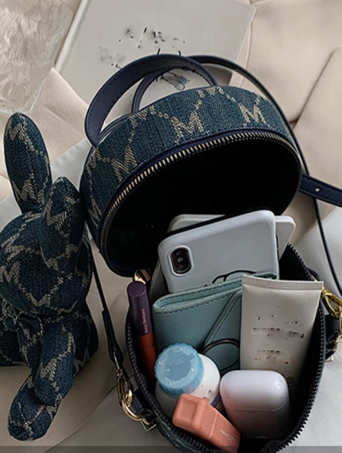 Micheal Kors designer styled handbag