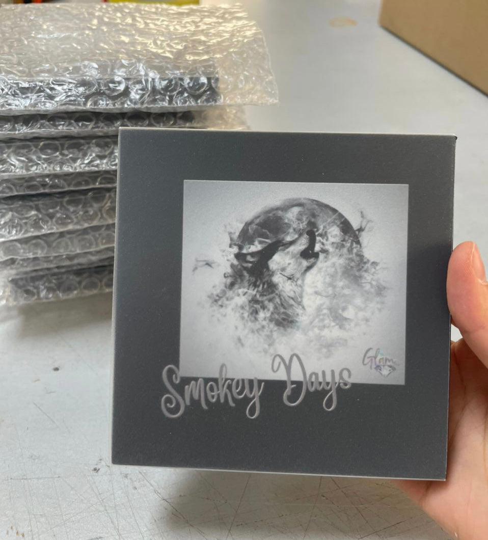 "Smokey Days" Eye shadow palette
